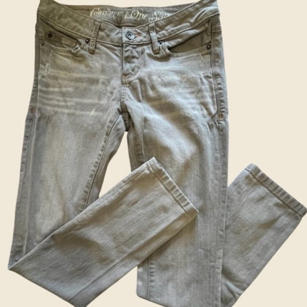 CONVERSE ONE STAR The Skinny One Star Distressed Jeans Size 4
